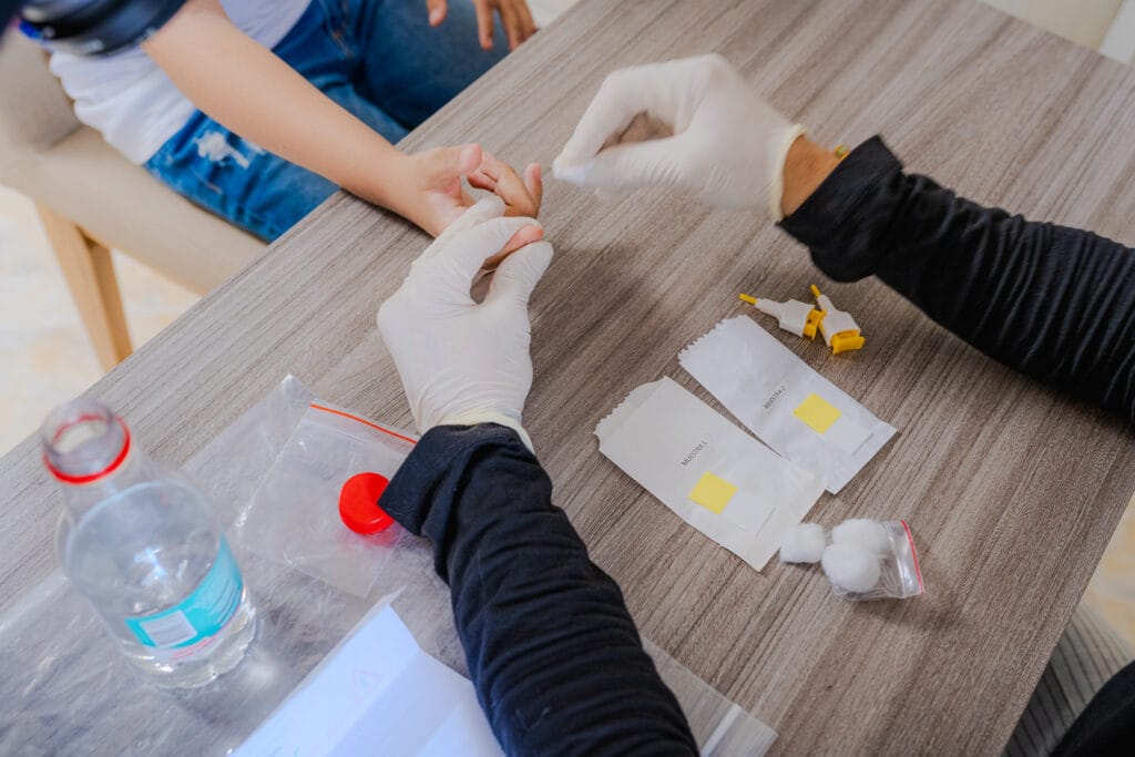 toma de muestras prueba entre abuelo y nietos